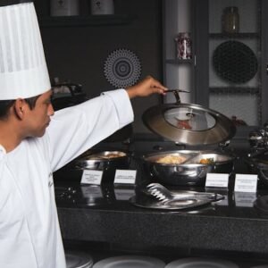 خدمة تأهيل سلامة الغذاء للمطاعم والمنشآت الغذائية Food Safety Qualification Service for Restaurants and Food Establishment s
